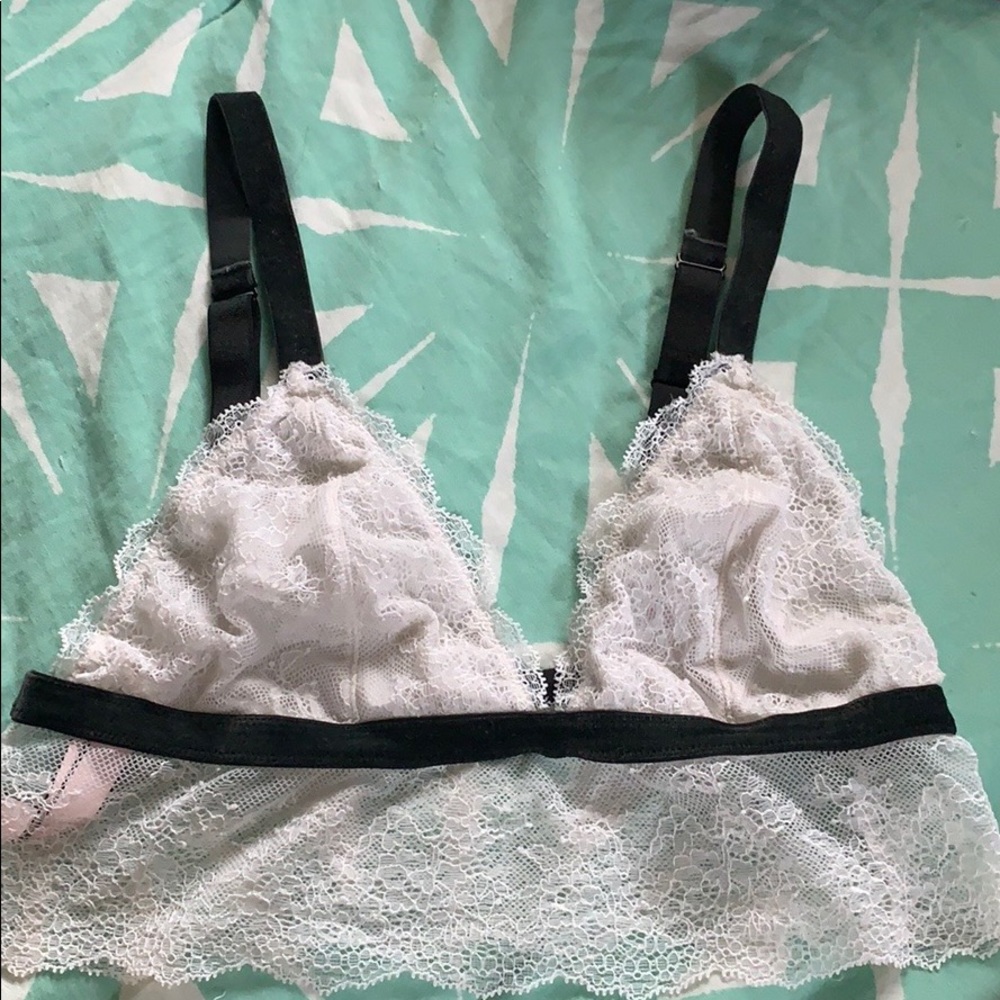 VS Lace Bralette